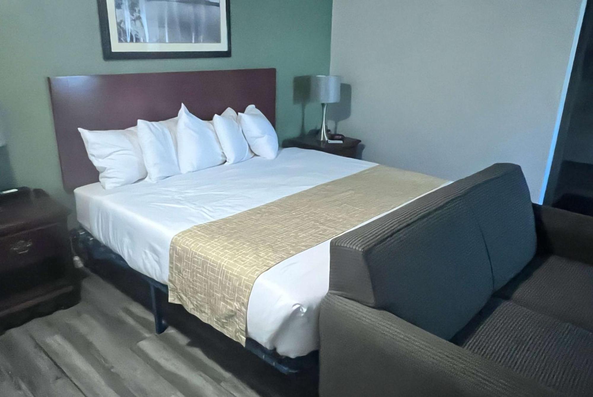 Travelodge By Wyndham Redding Ca Экстерьер фото